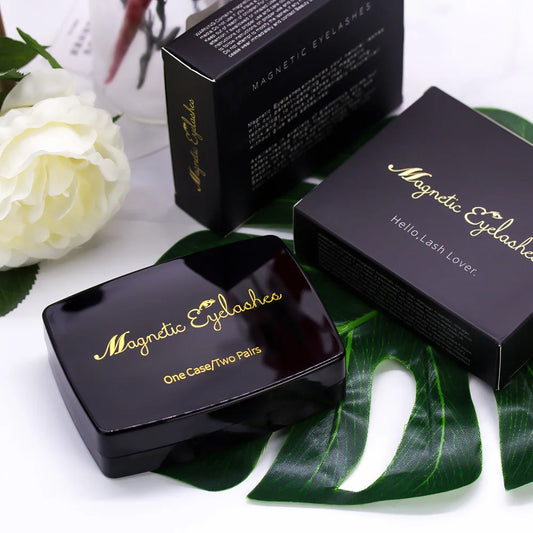 人気商品 マグネットつけまつげ 4本入り 小さなコウノトリ型マグネットまつげ アクリル製セット ピンセット付き 女の子や女性へのコスメギフト