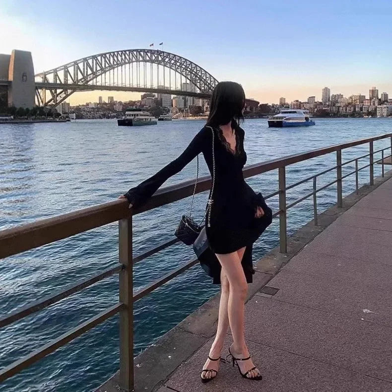 Sexy Black V-neck Lace Knot Splice Long Sleeve Knitted Wrap Bodycon Dress Mini Skirt Length Slimming Effect Women's Dress