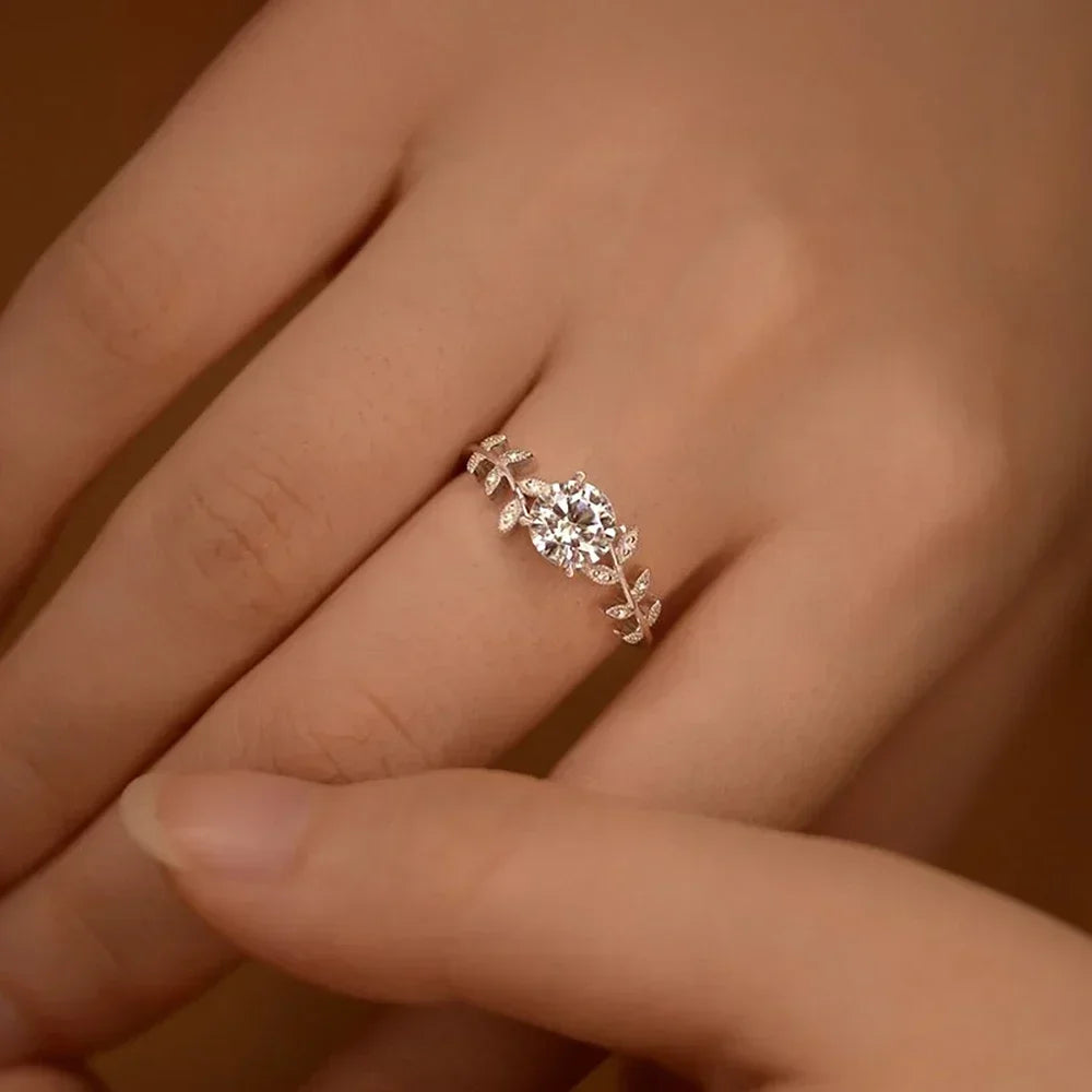 1CT Leaf Moissanite Diamond Engagement RingsCertified for Women 925 Sterling Silver Plated White Gold Wedding Band Promise Ring