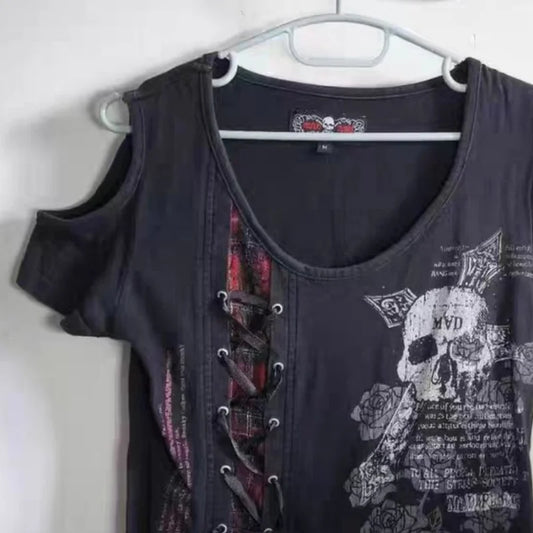 アメリカンレトロサブカルチャーデザイン半袖Tシャツ、新作原宿系ホットティータイアップデザインTシャツ、レディースゴシックスカルプリントトップス