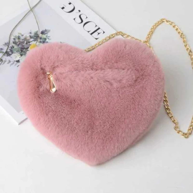 Love Bag New Valentine's Day Chain Plush Heart shaped Bag Female Diagonal Cross Bag Peach Heart shaped Love Small Bag Female