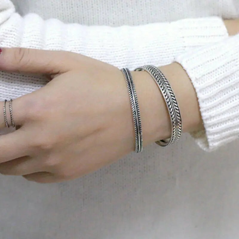2024 New Simple Twisted Stainless Steel Open Bangles for Men Women Delicate Silver Color Cuff Bracelet Fashion Party Jewelry