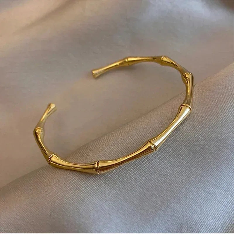 2024 New Simple Twisted Stainless Steel Open Bangles for Men Women Delicate Silver Color Cuff Bracelet Fashion Party Jewelry