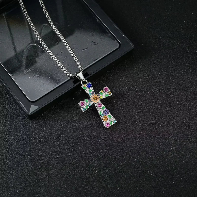 ヨーロッパとアメリカのファッションパーソナリティレトロゴシッククロスネックレス男性と女性ストリートヒップホップトレンドセッター多用途Pe