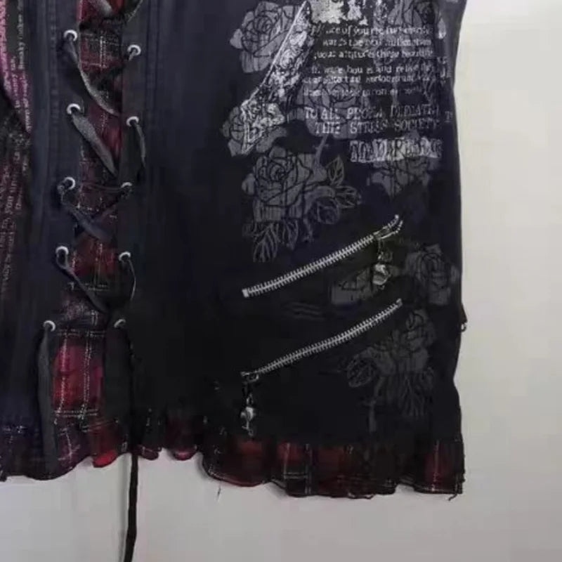 アメリカンレトロサブカルチャーデザイン半袖Tシャツ、新作原宿系ホットティータイアップデザインTシャツ、レディースゴシックスカルプリントトップス