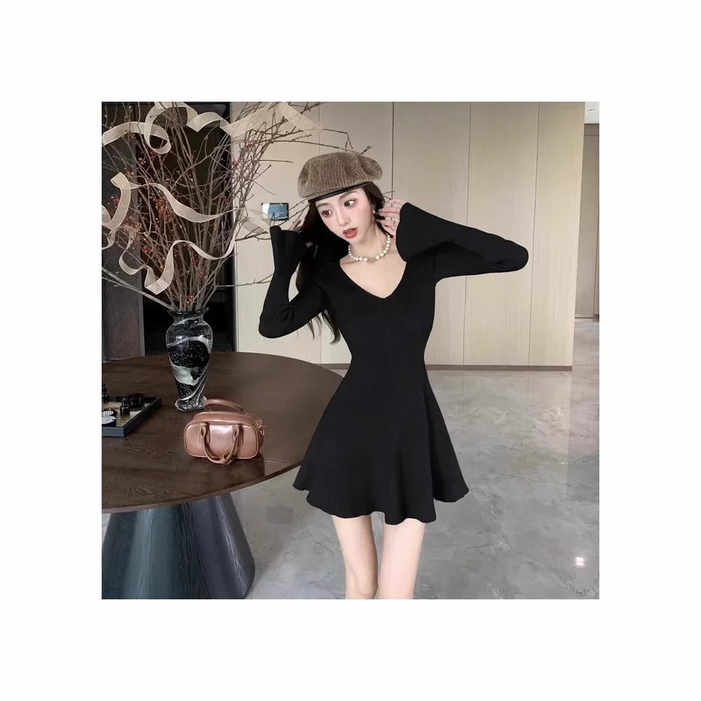Autumn Winter Long Sleeve Mini Skirt Dress Women's Inner Wear Slimming Base Layer Hot Girl Wrap around Short Skirt Dress