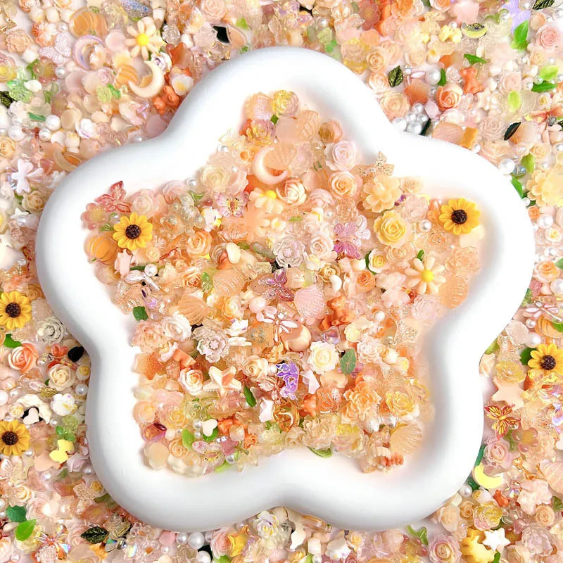 100PCS Random Mixed Strawberry Flowers Nail Charms Sweet Resin Flatback Moon Nail Art Decoration Accessories Manicure DIY