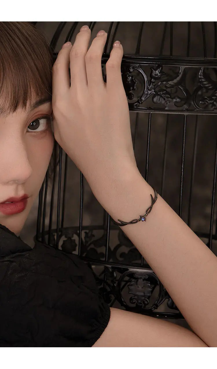 ゴシックパンクダークスタイルブラックブレスレット個性的なレディースシンプルチャームカジュアルジュエリーギフト