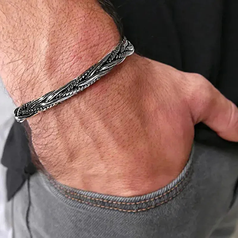 2024 New Simple Twisted Stainless Steel Open Bangles for Men Women Delicate Silver Color Cuff Bracelet Fashion Party Jewelry