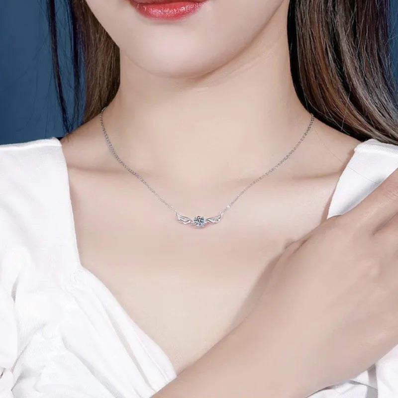wz031Lefei Fashion Luxury Trendy Simple Classic 0.5CT Moissanite Angle Wing Necklace For Women 925 Sterling Silver Party Jewelry