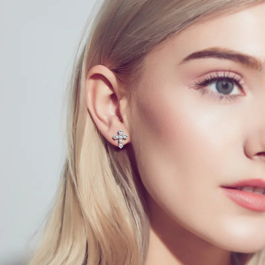 925スターリングシルバーモアッサナイトアロークロスイヤリングトレンドファッションヒップホップヨーロッパとアメリカのカップル男性と女性