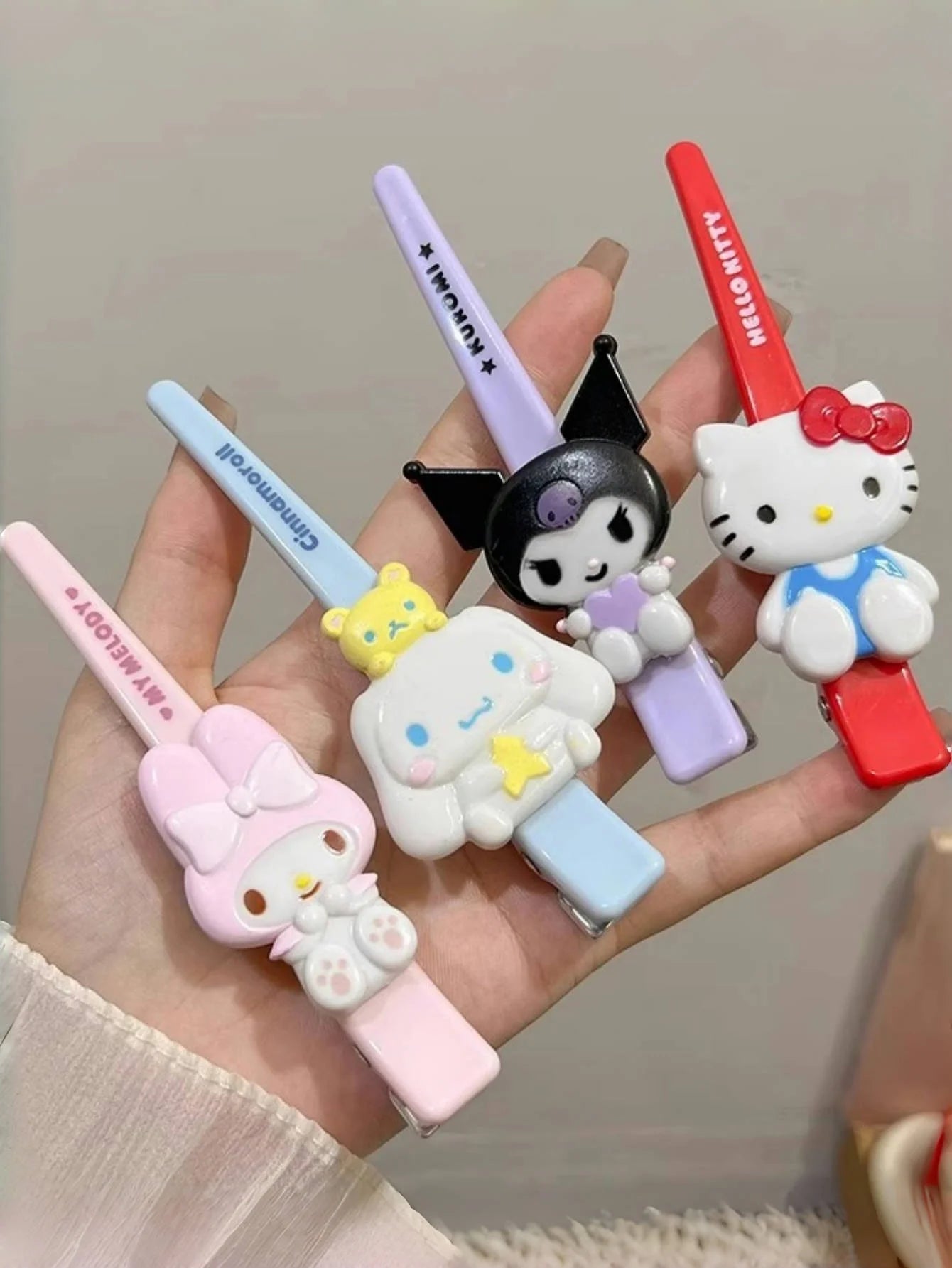 1/2pcs Hello Hairpin Kitty My Melody Kuromi Cinnamoroll Word Clip Headdress Bangs Clips Hair Accessories Gifts