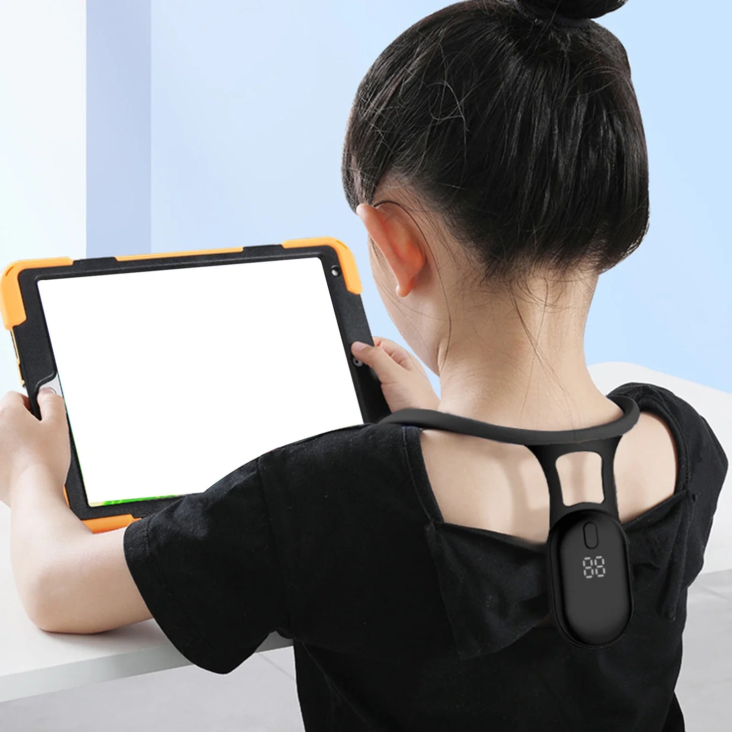 スマート姿勢矯正器 マイクロ振動姿勢トレーニングリマインダーセンサー 背中姿勢 首こり矯正器 大人 子供用