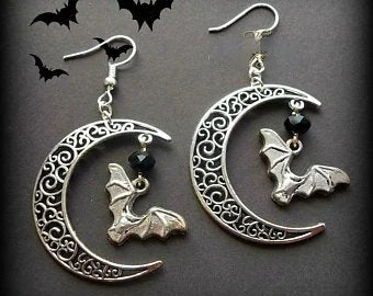 逆十字イヤリング、逆さイヤリング / 悪魔の十字架とゴシックイヤリング