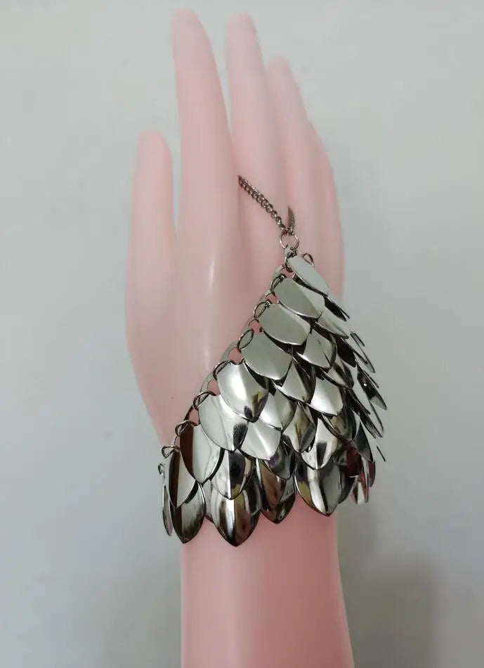 ファッションスタイル WRHA02 レディース シルバーメッキチェーン シルバー フィッシュスケール ハンドチェーン ジュエリー