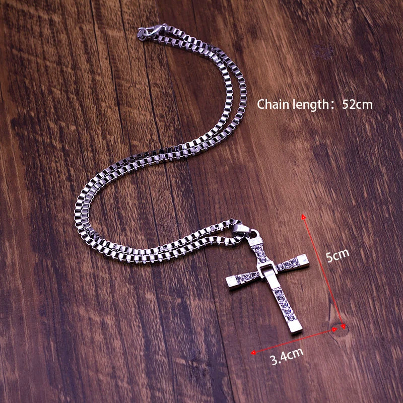 映画ジュエリー メンズ クラシック クロス ペンダントネックレス 新作 男性用ネックレス＆ペンダント ファッション