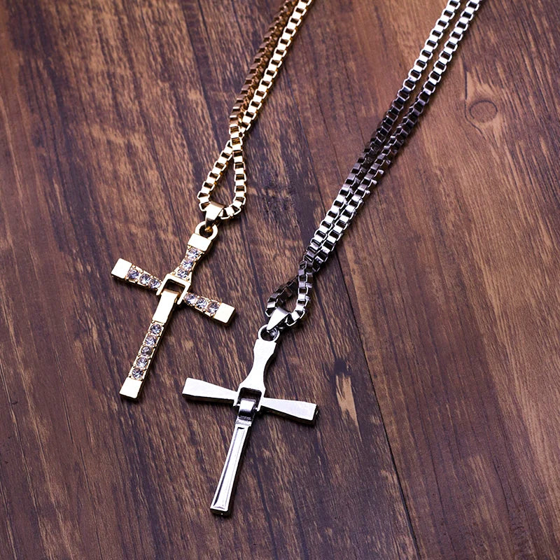 映画ジュエリー メンズ クラシック クロス ペンダントネックレス 新作 男性用ネックレス＆ペンダント ファッション