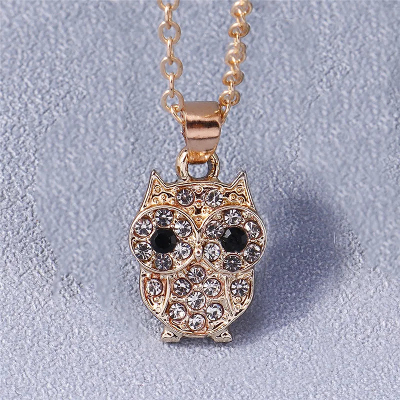 ファッションクロスネックレス レディース メンズ ゴールド シルバーカラー 眩しいクリスタル イエス十字架ネックレス クリスチャンジュエリー 卸売