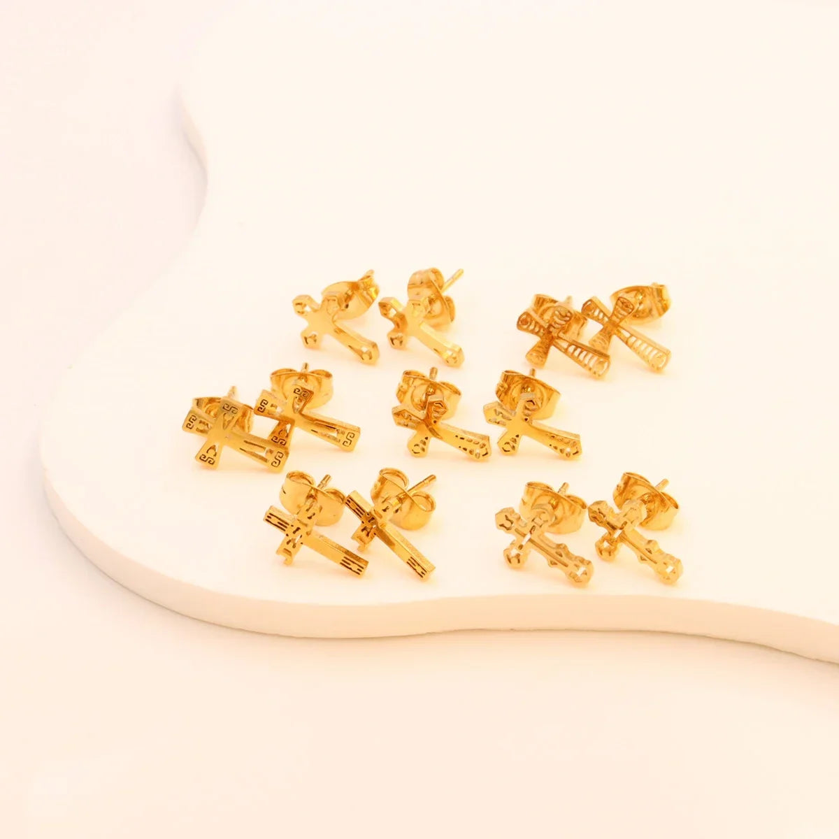 宗教的なイエス十字架ネックレス、メンズファッションゴールドカラークロスペンダント、チェーンネックレスジュエリーギフト付き