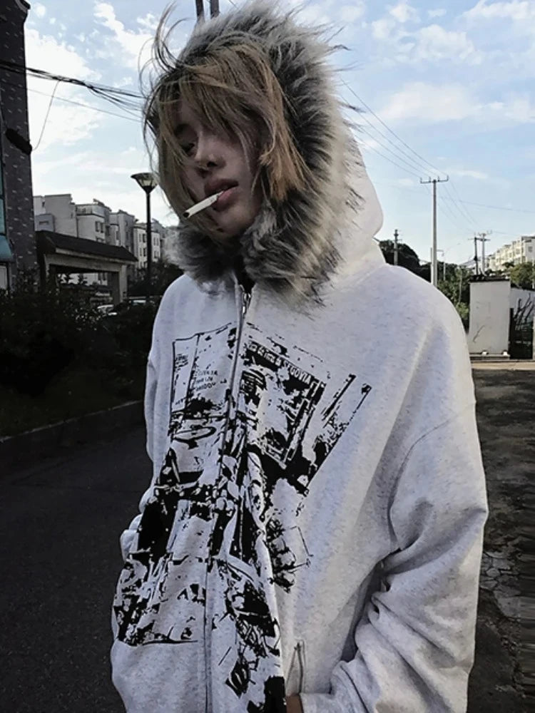 サブカルチャーフェイクコート レディース グラフィックジャケット フード付きフリースファーフーディー エッジの効いたアメリカンレトロストリートスタイルとY2Kファッショントップス