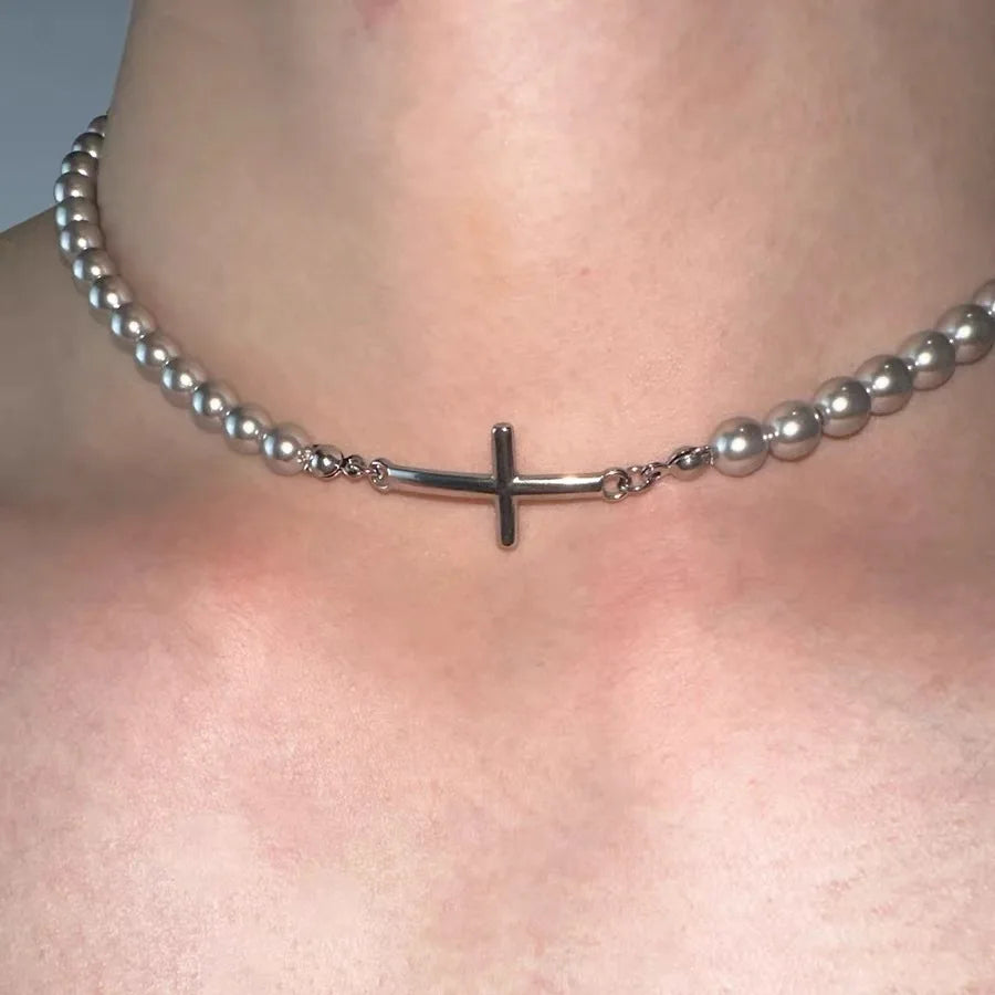 2024 New Pearl Cross Necklace Beaded Punk Cool Unisex Couple Trendy Neck Accessories Choker for Women Men Jewelry