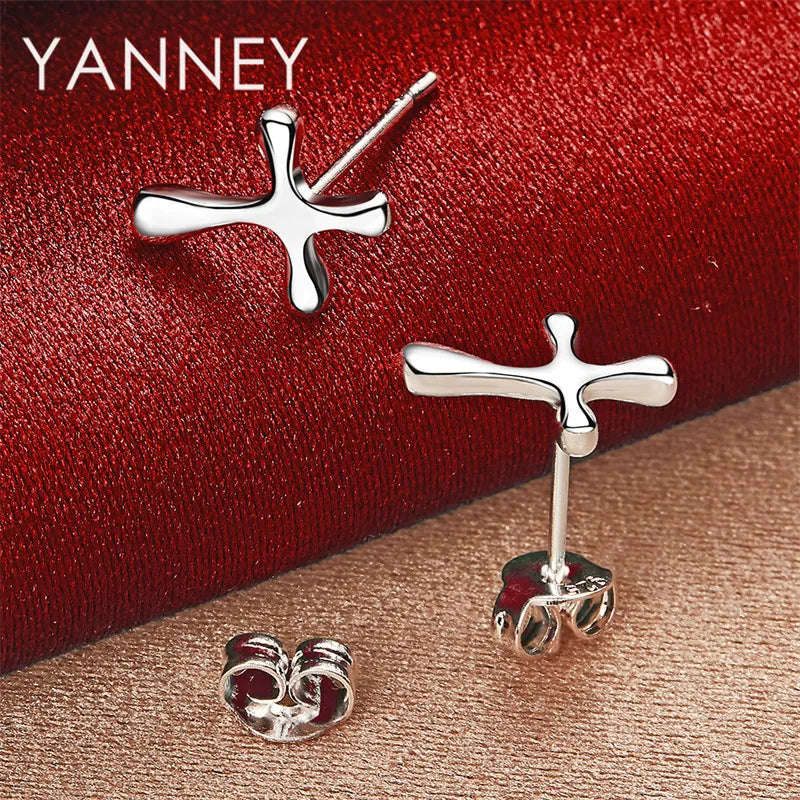 高級925スターリングシルバーの絶妙なクロスイヤリング（レディース）、スタイリッシュなパーティーアクセサリー、ウェディングジュエリー