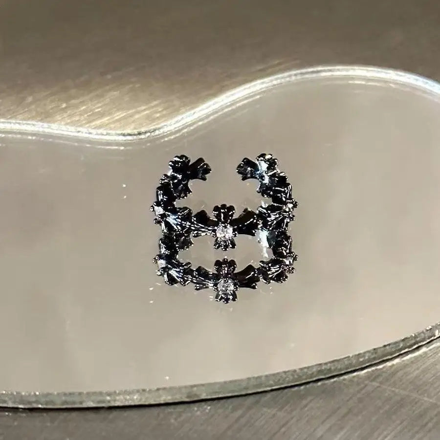 WANZHI 1/2PCS ゴシック ブラック クロス オープンリング レディース メンズ 絶妙なインビュー ダイヤモンドリング ファッション ジュエリー アクセサリー ギフト
