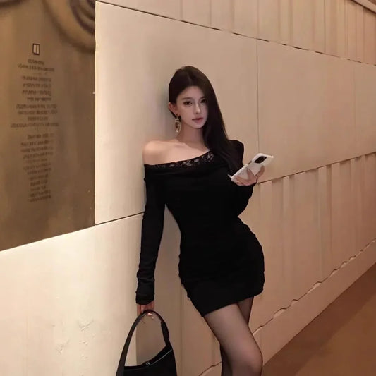 Black Lace Splice Asymmetrical Shoulder Long Sleeve Women's Dress Mini Skirt Pure Desire Waist Shaping Bodycon Short Dress