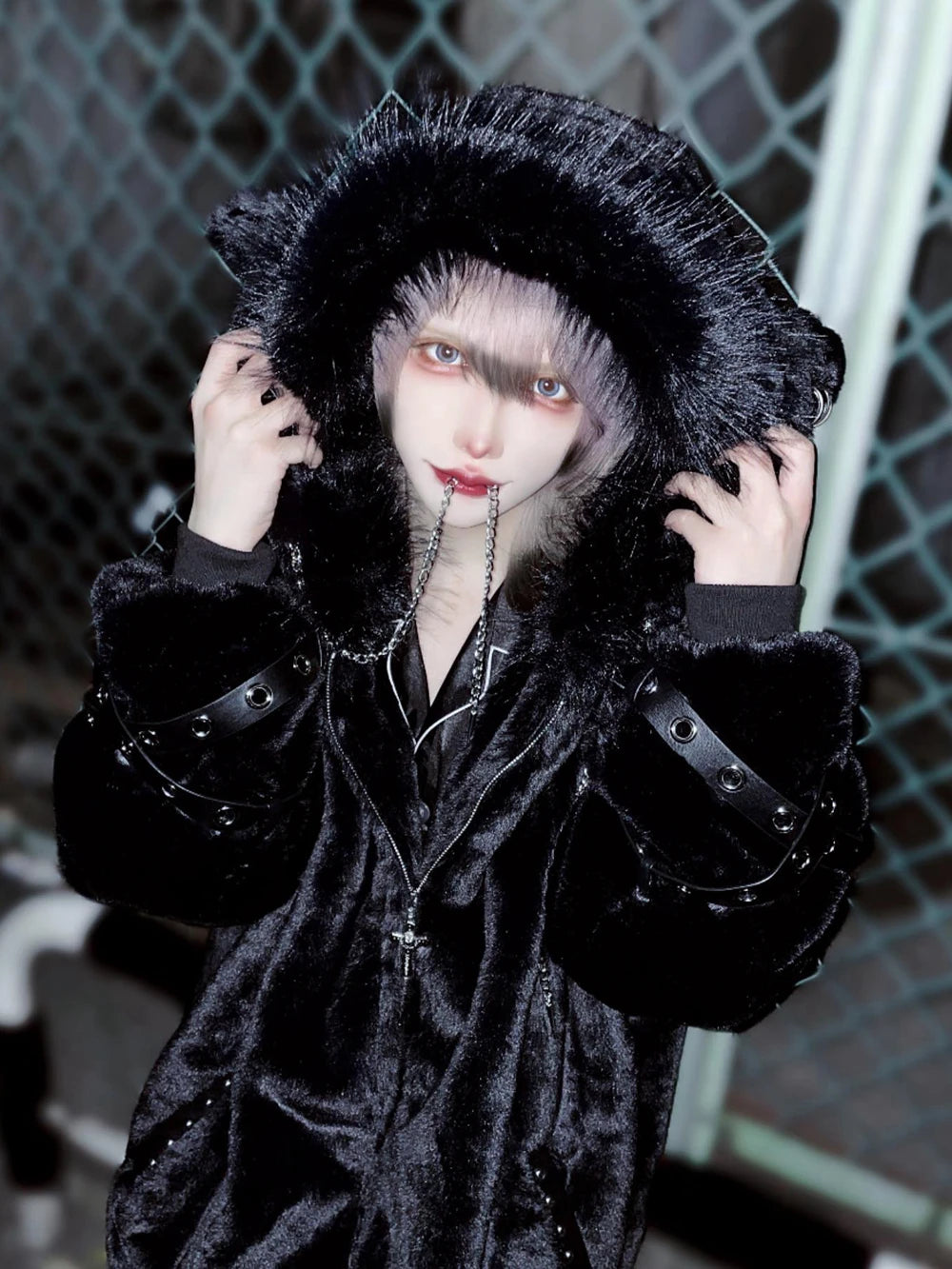 日本製マインシリーズ リベットクロス シープイヤー フード付きジャケット 冬物 新作 ゴスパンク ダークガールズ イミテーションファー プラッシュコート レディース