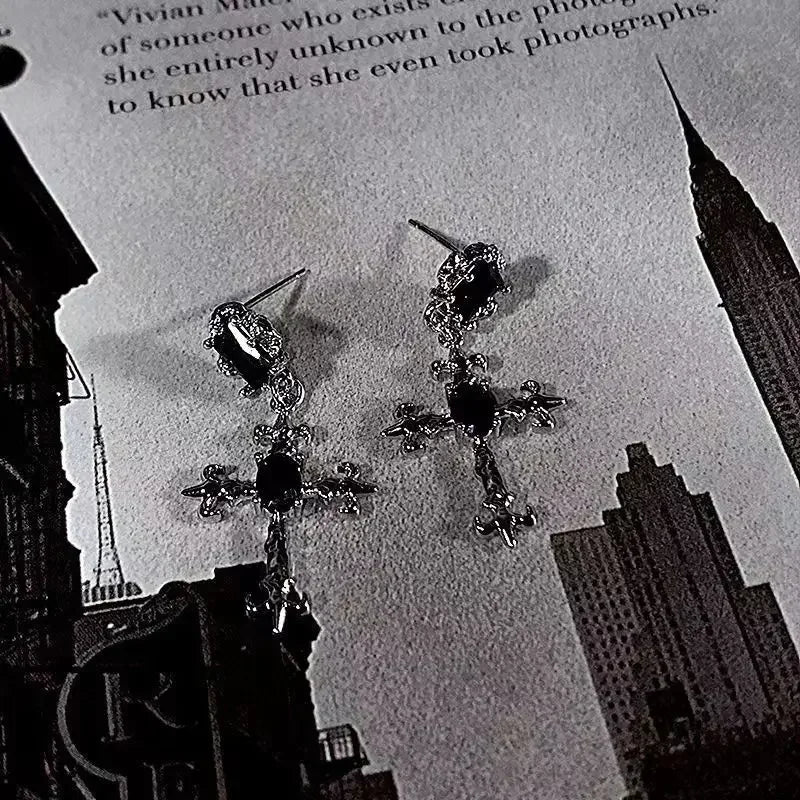 ゴシッククロスブラックイヤリングレディースパンクゴシックY2Kジュエリー創造性ファッションダングルイヤリングステートメントジュエリーイヤリングギフト