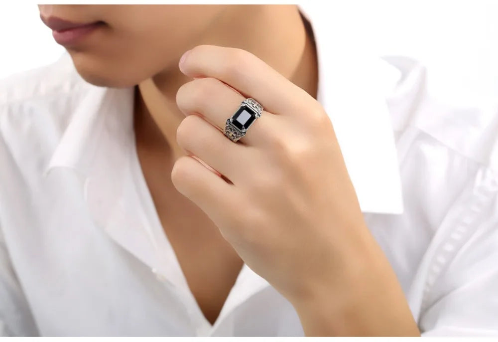 ヴィンテージ シルバー ブラック オニキス リング スクエア 個性的 ヒップホップ パンクスタイル シングルクロスリング パーティー クラブ ファインジュエリー メンズ