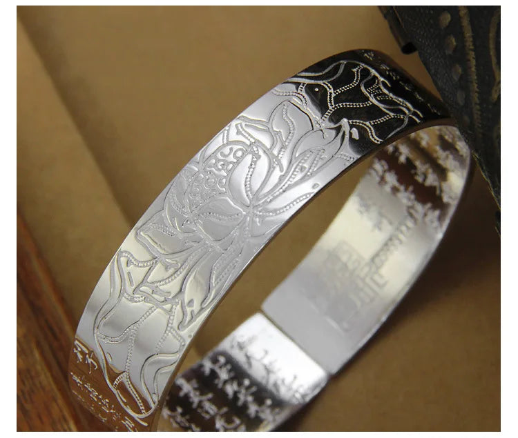 925スターリングシルバー 新作 レディース メンズ ファッションジュエリー レトロ 蓮の彫刻 仏教経典 祝福ブレスレット