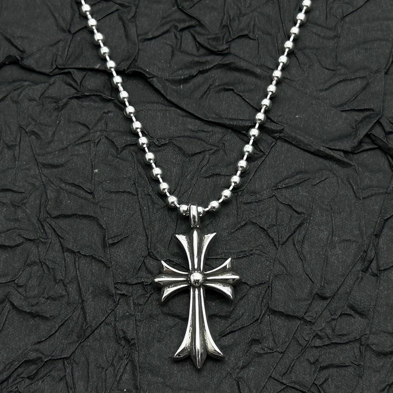 S925スターリングシルバークロスネックレス男性と女性レトロ古いヨーロッパとアメリカのニッチユニークなデザイントレンディでクール