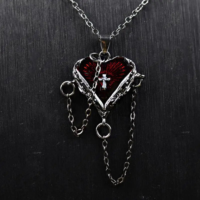 ゴシッククロスハートチェーンネックレス レディース ファッション ペイガン ウィッチクラフト ジュエリー アクセサリー ギフト ペンダント チョーカー