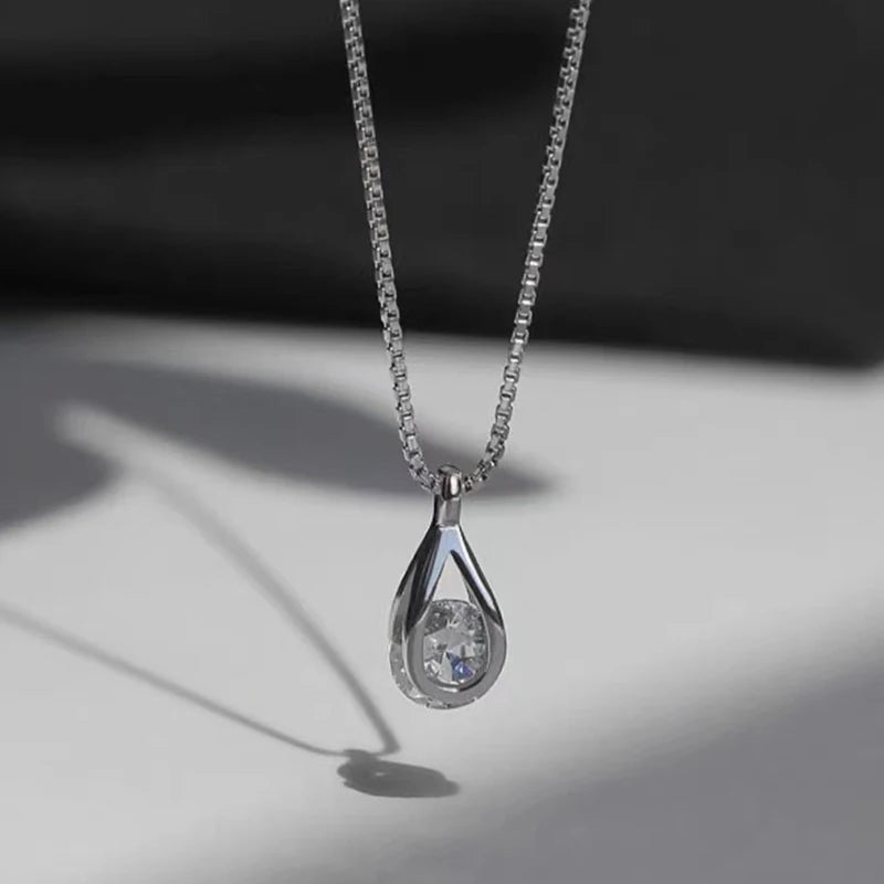 925スターリングシルバークロスネックレススターアシンメトリーパーソナライズカラーチェーン友達への誕生日プレゼント学生ジュエリー