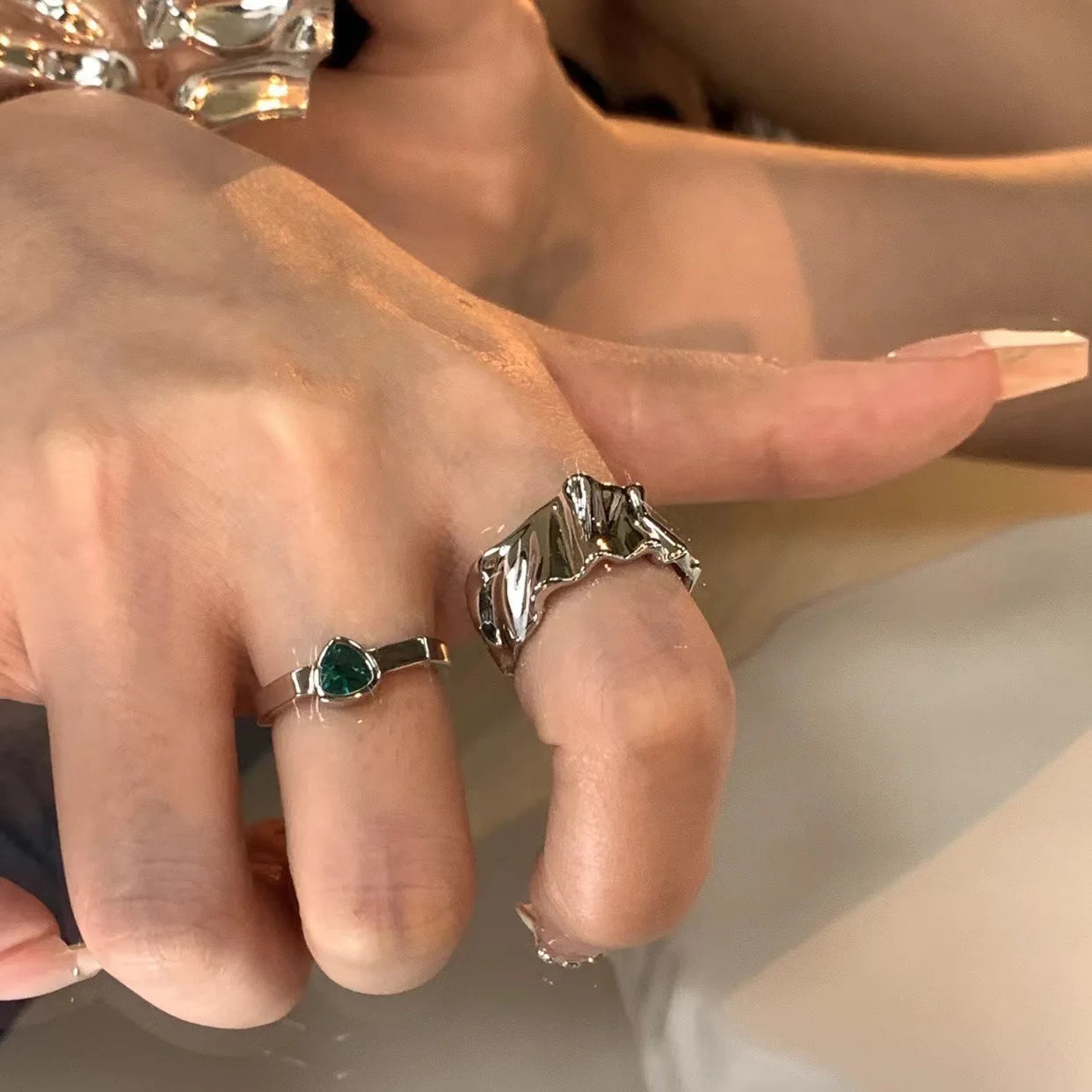 ヴィンテージ シルバーメッキ クロスリングセット レディース ゴシック パンク スチームパンク バタフライリングセット パーティー ファッション ジュエラー