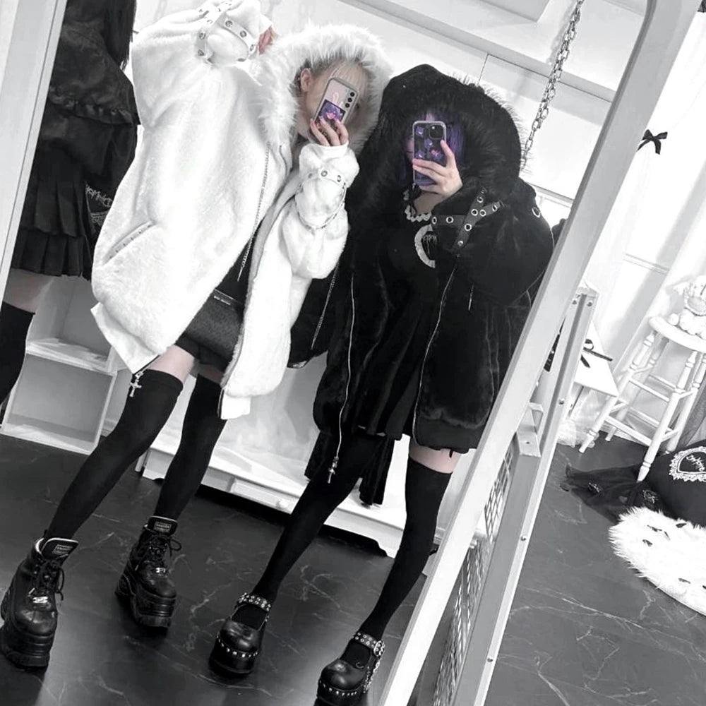 日本製マインシリーズ リベットクロス シープイヤー フード付きジャケット 冬物 新作 ゴスパンク ダークガールズ イミテーションファー プラッシュコート レディース