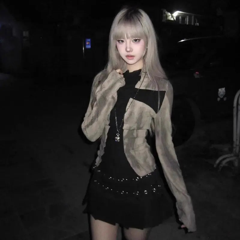 Y2Kサブカルチャークロススリム長袖Tシャツニットローウエストプリーツスカートスモールミレニアルスパイスガールスーツ