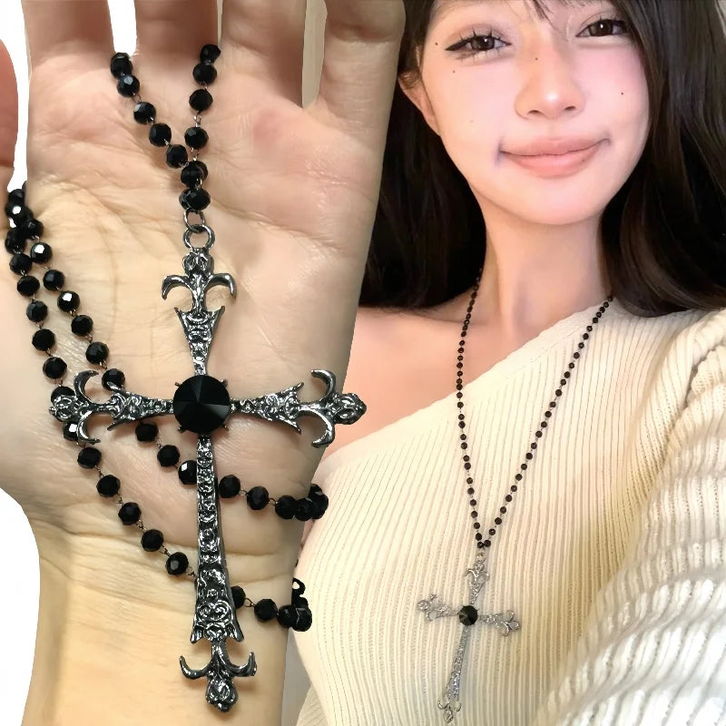 ゴシッククロスネックレス レディース メンズ ヴィンテージ ロングレイヤードペンダントネックレス ダーク 美的 チョーカー パンク Y2K ジュエリー アクセサリー