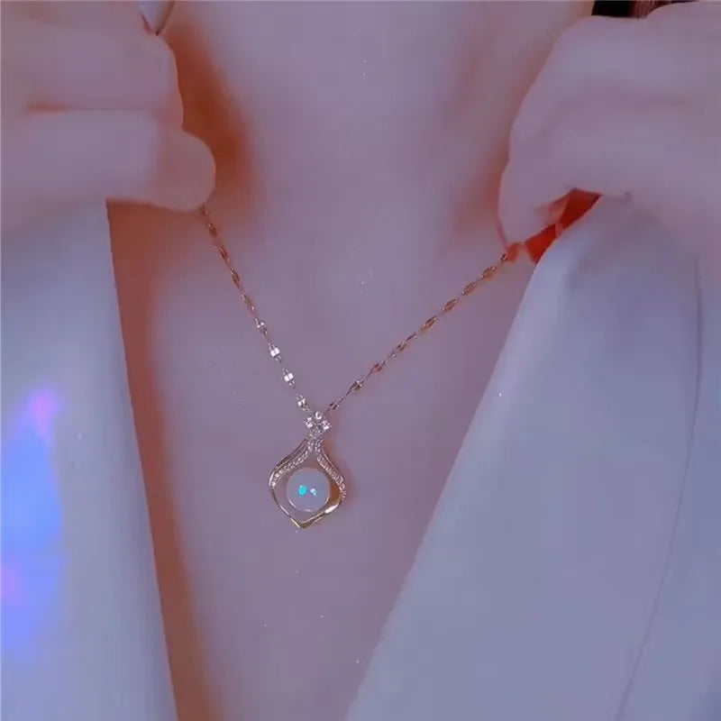 メンズ用クロスネックレス、ゴールドブラックシルバーカラーステンレススチールペンダント、シンプルなジュエリーギフト、メンズボーイズ用クロスチェーンネックレス