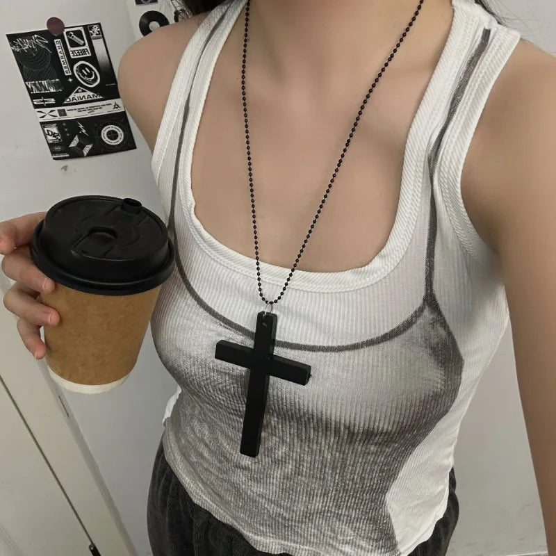 クールなパンクゴシックウッドクロスペンダントネックレス スパイシーガールズ 個性的 ヴィンテージ ヒップホップ メンズ レディース Y2K ネックレス パーティー ジュエリー ギフト
