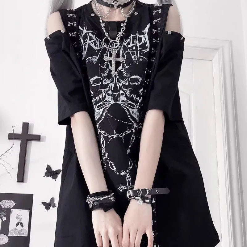 ダークリーシリーズ パンクプリント サブカルチャー ゴシック 半袖 オフショルダー Tシャツ デザインセンス ゆったり 甘辛 トップス 夏