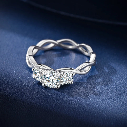 Total 0.9CT Moissanite Ring 100% S925 Sterling Silver for Women Female Eternity Sparkling Classic Band Wedding Rings Jewelry