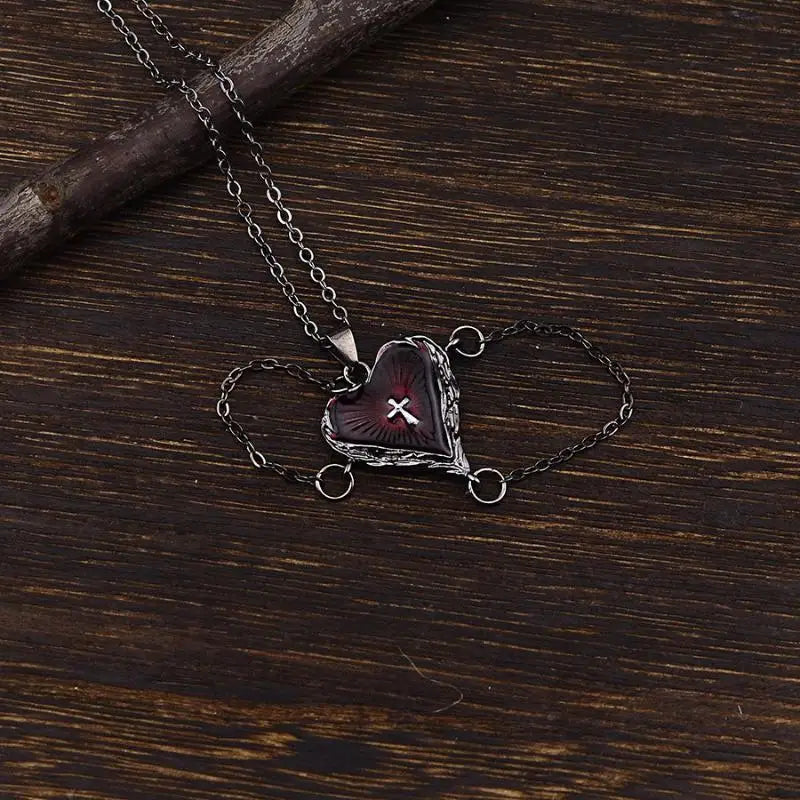 ゴシッククロスハートチェーンネックレス レディース ファッション ペイガン ウィッチクラフト ジュエリー アクセサリー ギフト ペンダント チョーカー