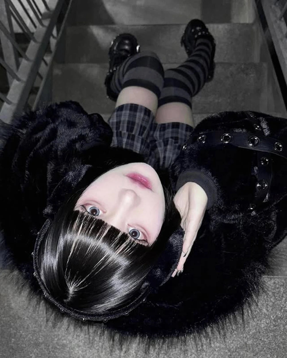 日本製マインシリーズ リベットクロス シープイヤー フード付きジャケット 冬物 新作 ゴスパンク ダークガールズ イミテーションファー プラッシュコート レディース