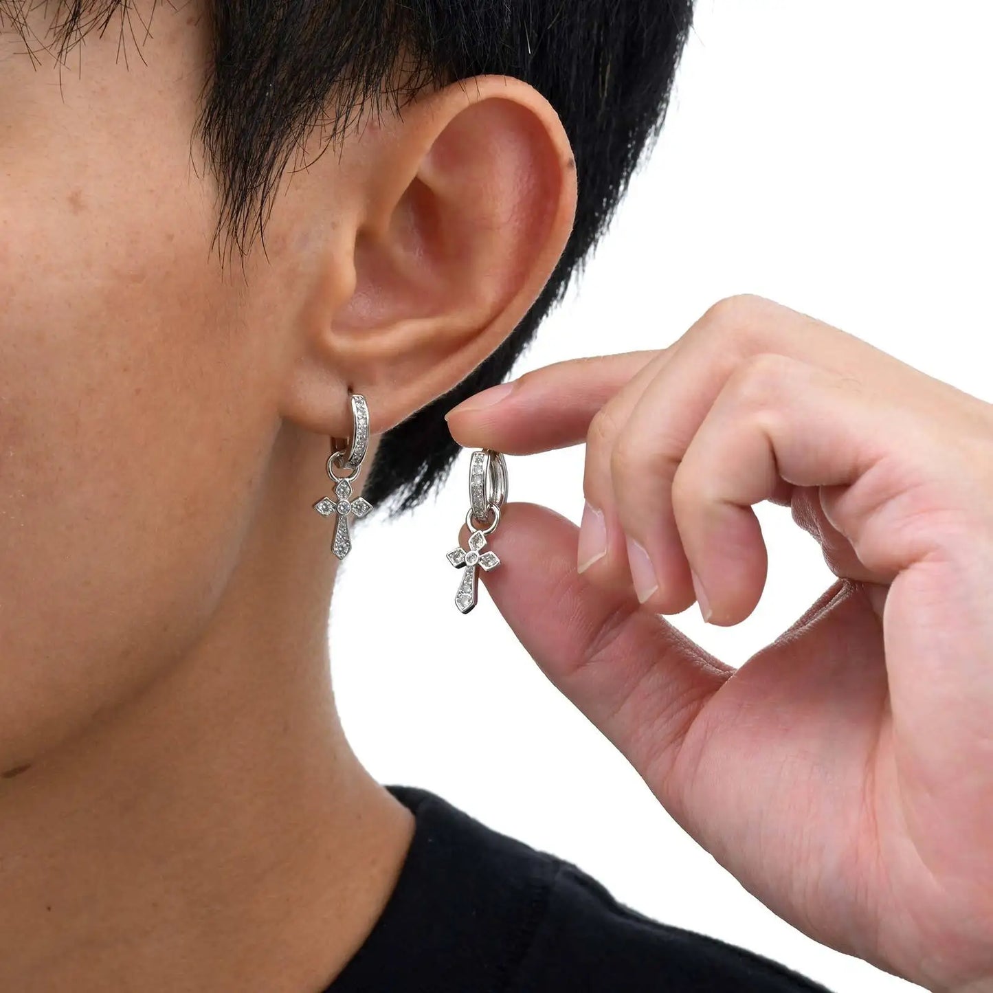 Vnox クロスペンダントフープイヤリング メンズ ボーイズ 27.6mm シルバーカラー 銅ジルコン パンクジュエリー ゴシックスタイル 誕生日パーティーギフト