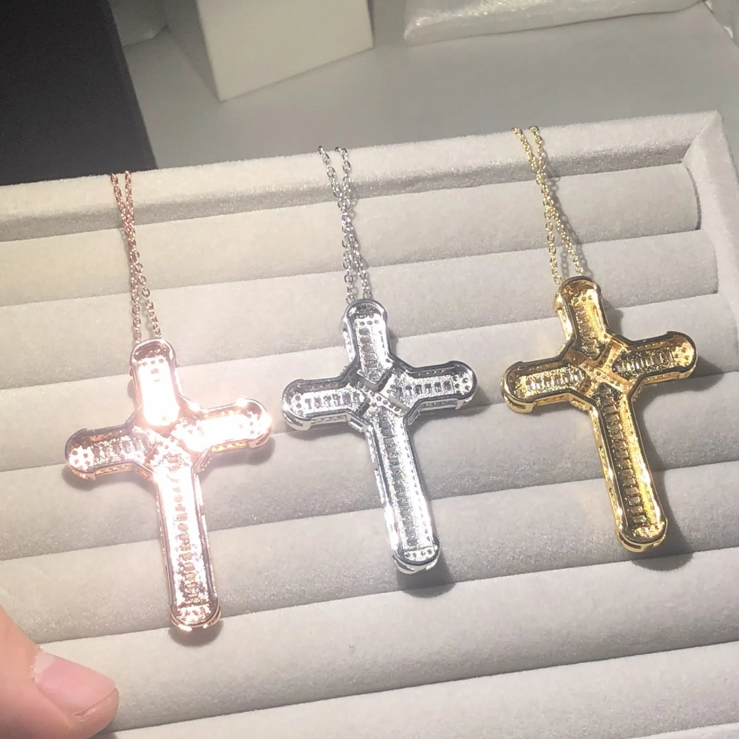 新品 925 シルバー 絶妙な聖書イエス十字架ペンダントネックレス レディース メンズ 十字架チャーム 模造ダイヤモンド 14K ゴールドジュエリー