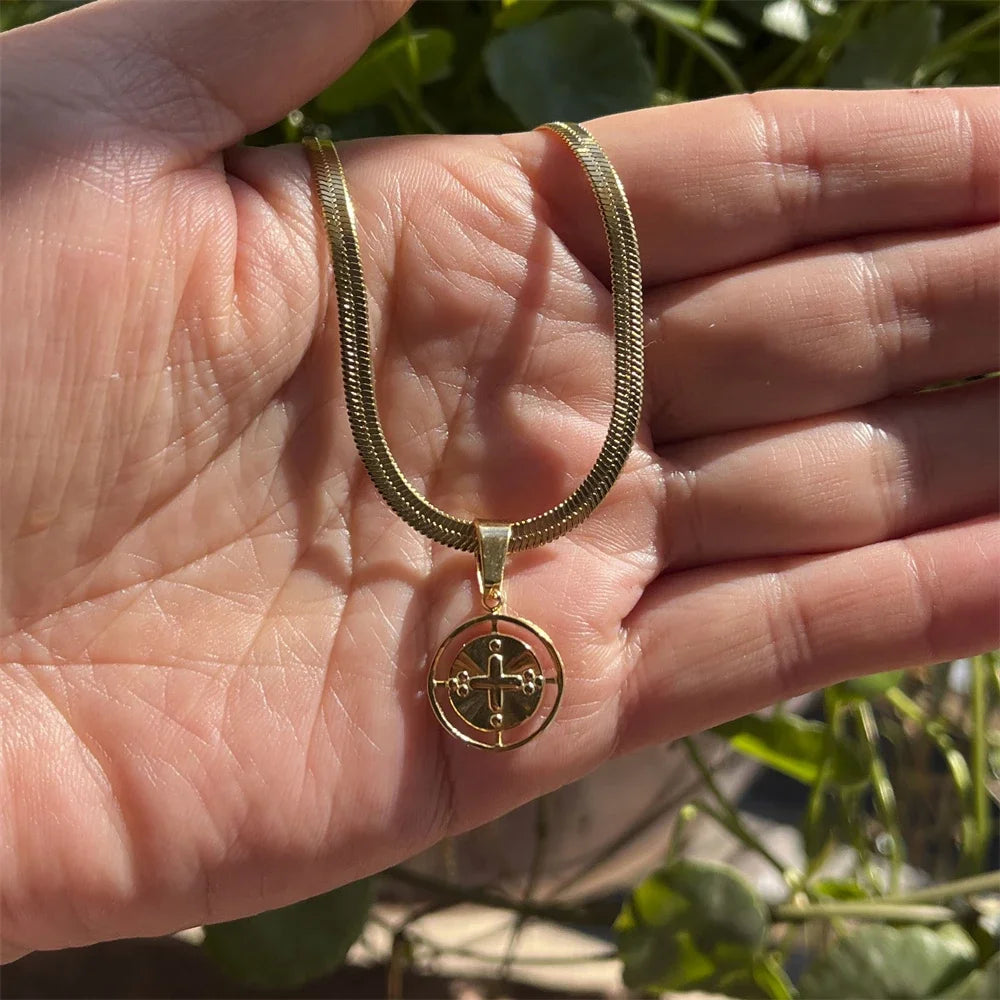 キリスト教イエス十字架ネックレス レディース メンズ ステンレススチールチェーン チョーカー 宗教的十字架ペンダント ジュエリー 祈り 洗礼ギフト
