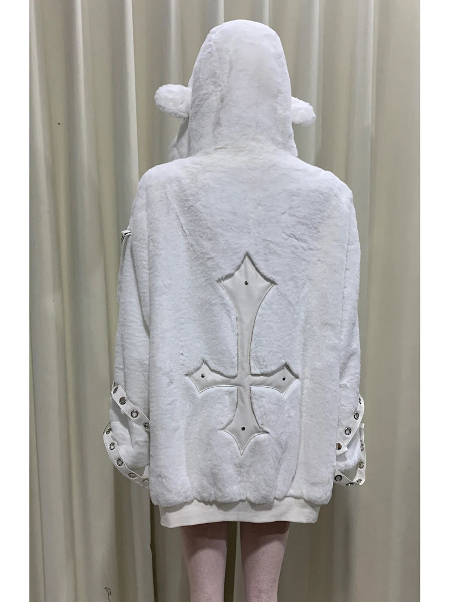 マウロイカルディ 秋冬 オーバーサイズ 暖かい ソフト ホワイト フェイクファーコート レディース フード付き 原宿系 ファッション ふわふわ ジャケット ストリートウェア 2025