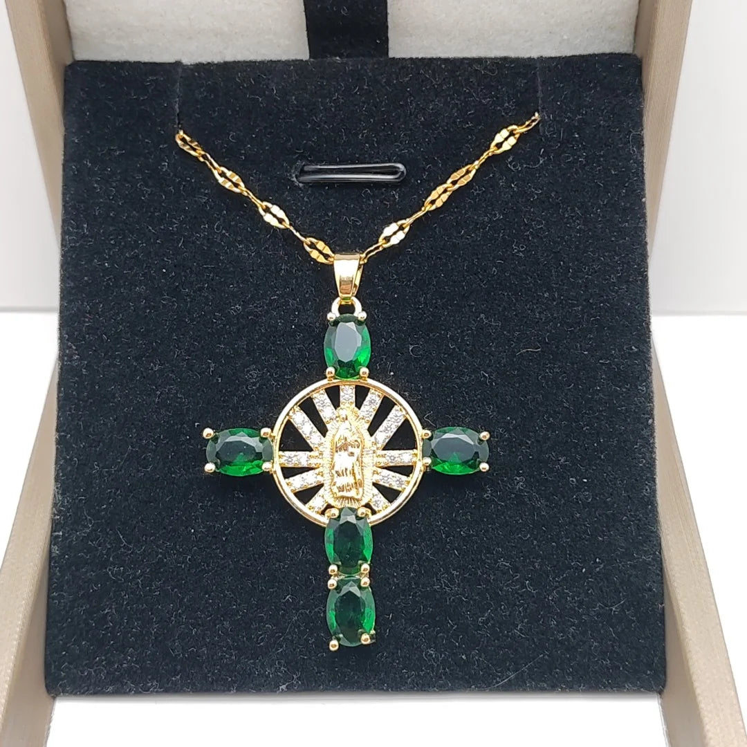 メンズとレディースのファッショナブルな鎖骨チェーンクロスマドンナネックレス、マイクロインレイジルコンペンダント付き